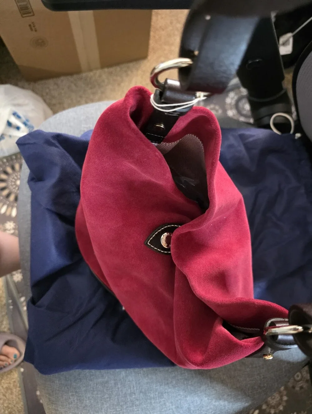 NWT Dooney & Bourke cherry red suede feed bag purse RARE! BNNU